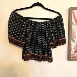 Forever21 off shoulder crop top